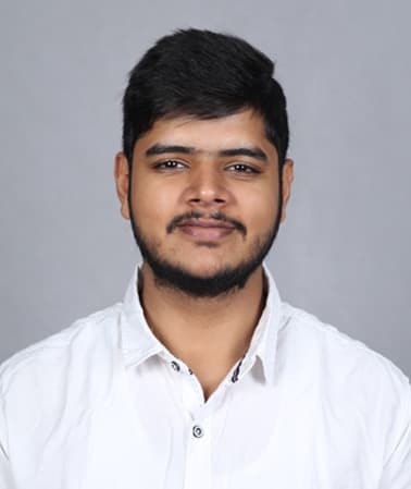 Portrait of Parash Agrawal